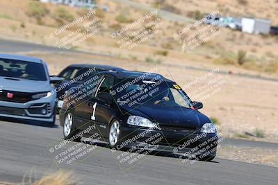 media/Oct-01-2022-Team Topak Racing (Sat) [[f860fb51be]]/2-Inter Low 2/session 2 turn 11/
